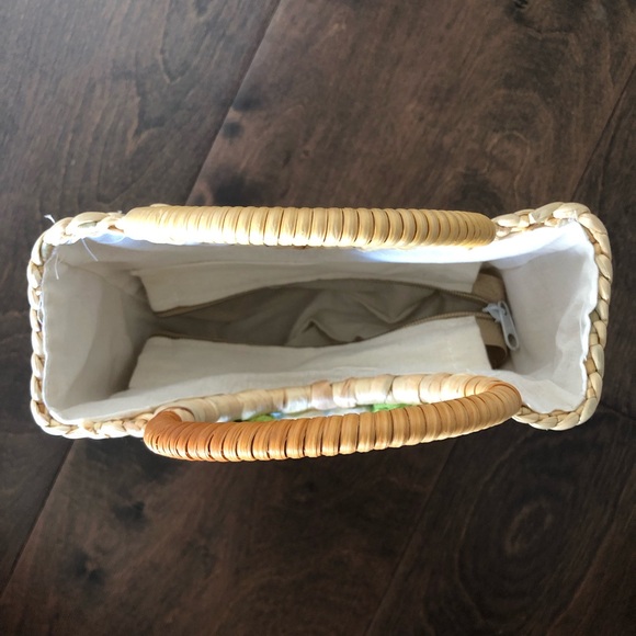 Woven Kid’s Purse - Picture 6 of 6